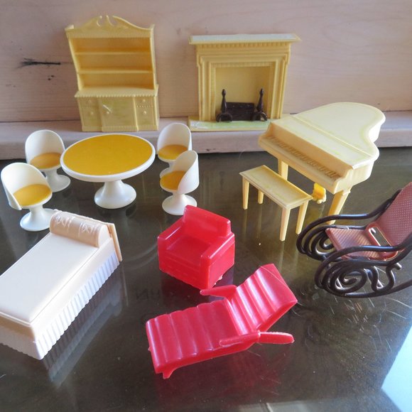 Other - Vintage Dollhouse Furniture